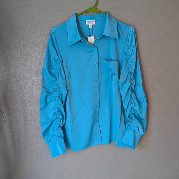 The Drop Tops - Vibrant Blue Button Down Shirt with Ruched Sleeves Medium